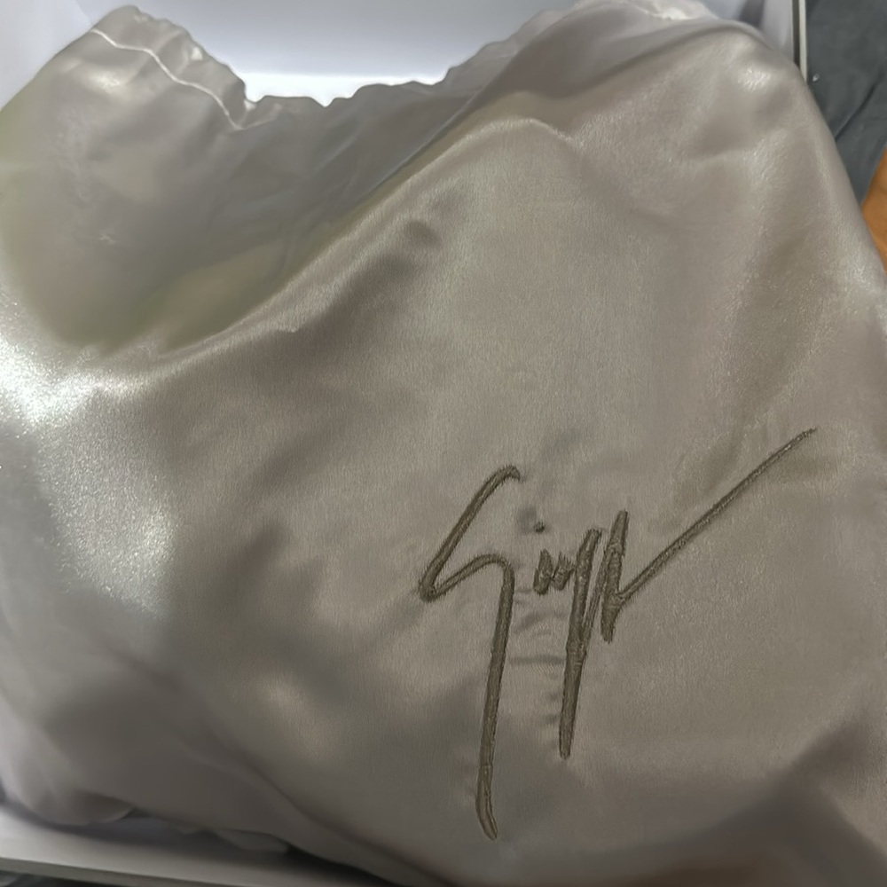 Giuseppe Zanotti High Top Sneakers - Picture 3 of 12